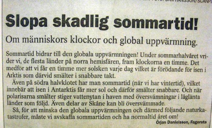 Bild av en tidningsartikel med rubriken "Slopa skadlig sommartid" om klockor och global uppvärmning.