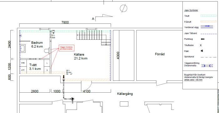 Ritning över planerad källarombyggnad med föreslagen layout inklusive badrum, tvätt och källare.