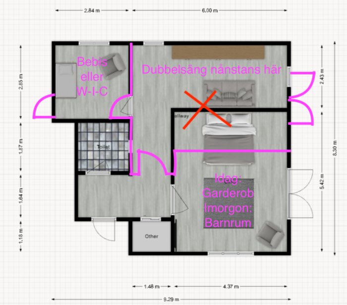Ritning av en lägenhetsplan med markerade ytor för bebis/WC, dubbelsäng, garderob och barnrum.