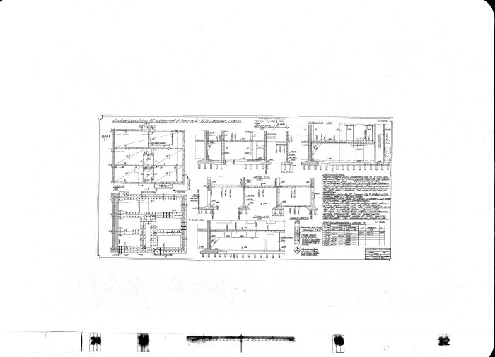 Arkitektonisk ritning av byggnadsplan som visar layout för en lägenhet med detaljerad väggstruktur och mått.