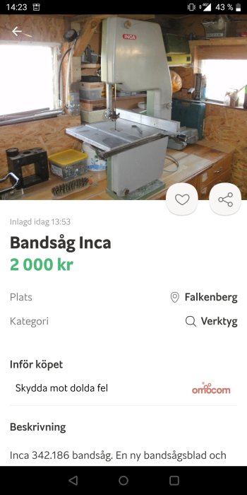 Stående bandsåg av märket INCA i en verkstadslokal, modell 342.186, prissatt till 2 000 kr.