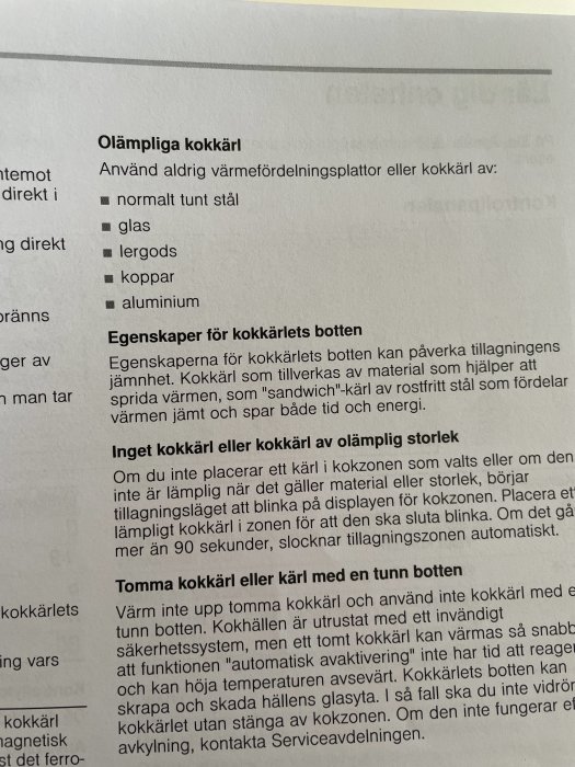 Textdokument med rubriken 'Olämpliga kokkärl' som listar material som ej är lämpliga för värme, såsom tunt stål och glas.