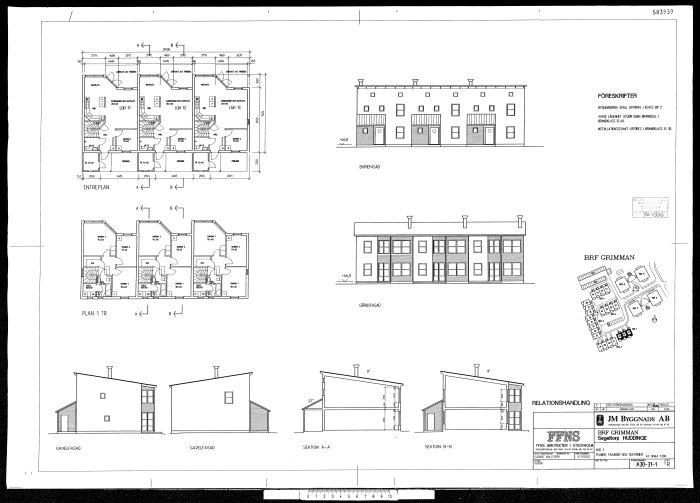 Arkitektonisk ritning av flerfamiljshus med planlösningar och fasadvyer.