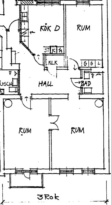 Handritad planritning av en sekelskifteslägenhet med markerade rum som kök, hall och bad.