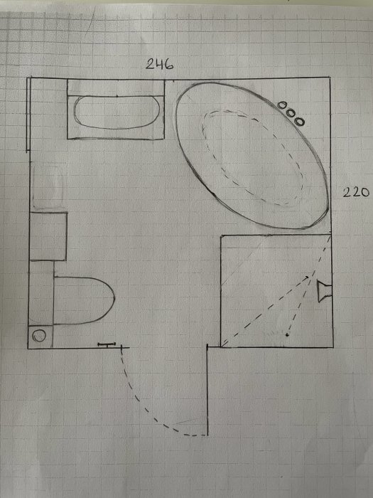 Handritad skiss av badrumsplanlösning med hörnbadkar, WC och handfat.