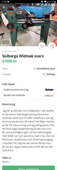 En grön Solberga Widmek svarv i en verkstadslokal, med tillbehör.