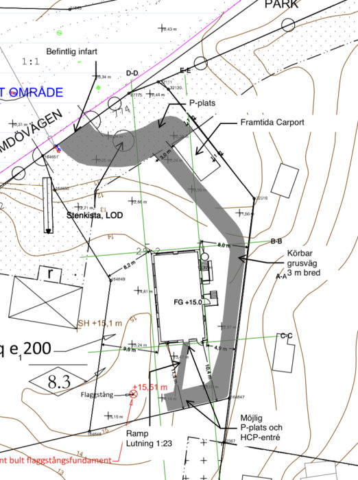 Situationsplan med markering av groventré som HCP-tillgänglig entré, ramp och måttangivelser.