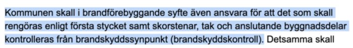 Textutdrag ur svensk lag om kommunens ansvar för brandskyddskontroll av skorstenar och byggnadsdelar.