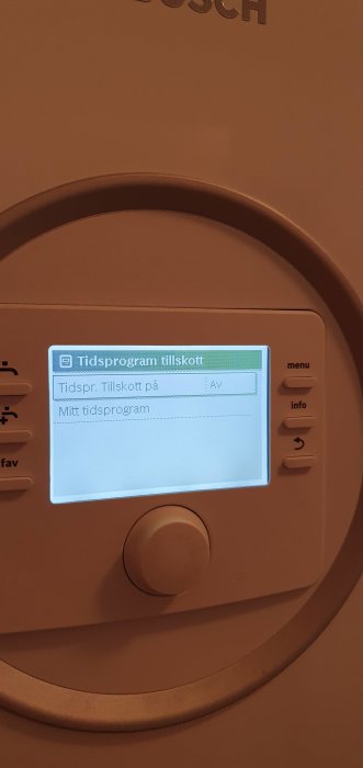 Display av värmepump med inställningsmeny för tidsprogram, inställt på 'av'.