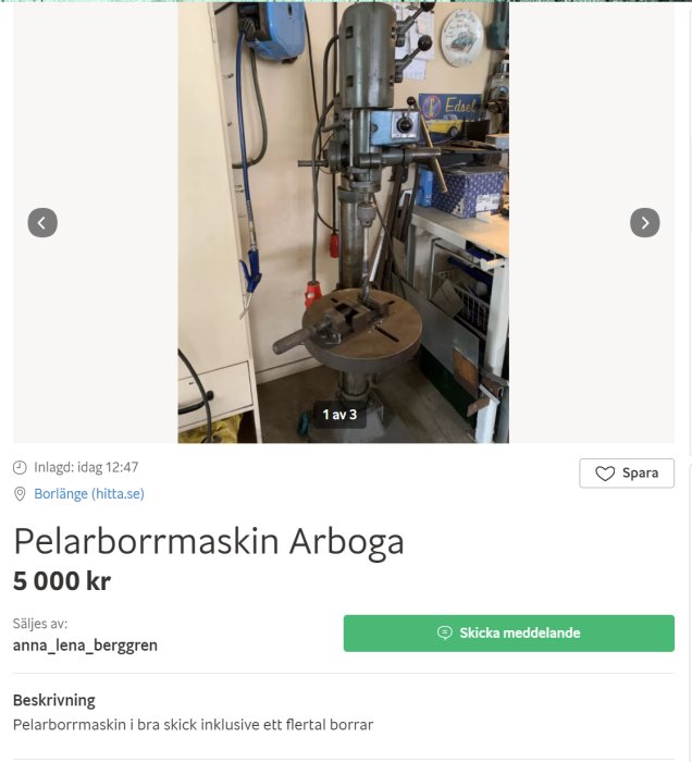 Pelarborrmaskin av märket Arboga placerad i ett verkstadsutrymme.