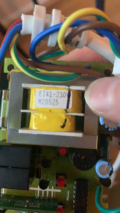 5B273D8C-0755-4AA2-B1F5-3C48A861DEFA.png