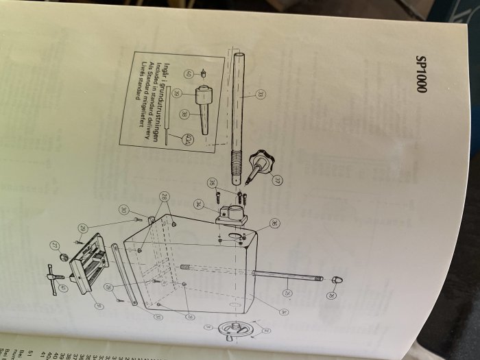 Ritning av Luna SP 1000 träsving med numrerade delar, inriktad på detalj nummer 40.