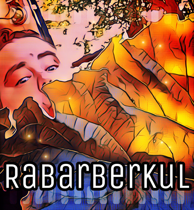 Person som tittar fram bakom ett stort rabarberblad med konstnärlig filtereffekt och texten "Rabarberkul".