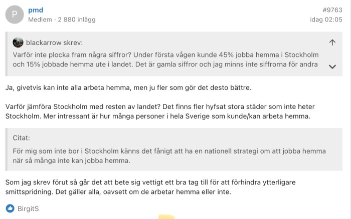 Skärmbild av en diskussionstråd från ett forum där medlemmar diskuterar hemarbete och smittspridningsstrategier.