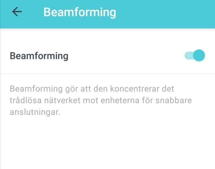 Skärmdump av inställningen för Beamforming i en app med beskrivning av funktionen.