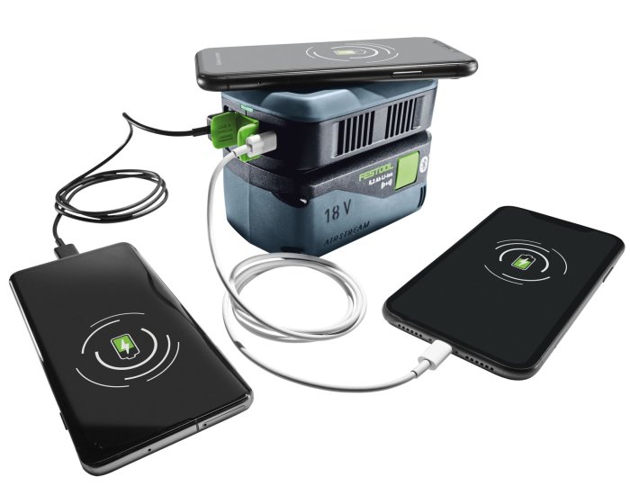 Festool batteripack med två mobila enheter som laddas, en via USB och en trådlöst.