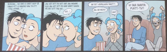 Seriebild i fyra rutor där ett par diskuterar och blir glada över att skaffa platt-TV.