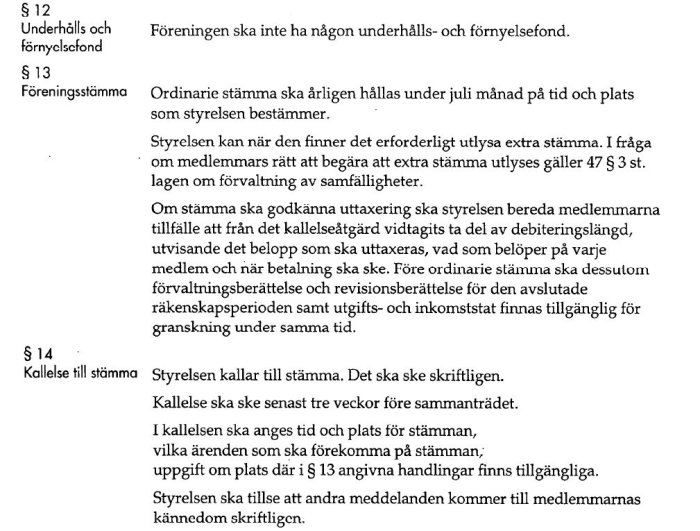 Skannad bild av dokument med text om stadgar angående föreningens underhållsfond och föreningsstämma från Lantmäteriet.