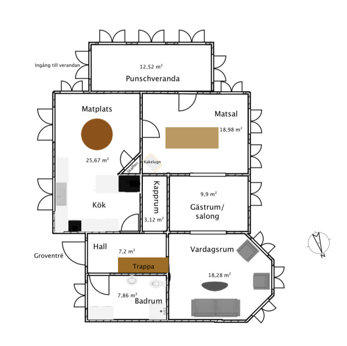 Planritning av första våningen i ett hus med matplats, kök, gästrum, vardagsrum och badrum.