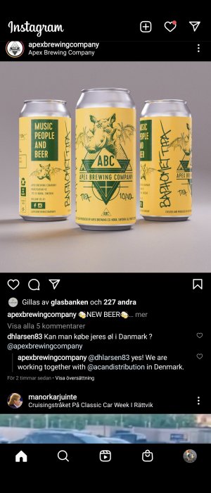Ölburkar från Apex Brewing Company med texten "MUSIC PEOPLE AND BEER" och en tecknad gris.
