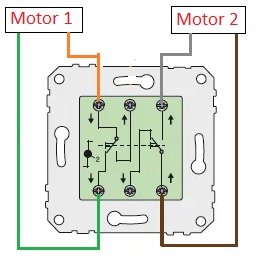 Elektriskt kopplingsschema som illustrerar anslutningen av två motorer till en potentialfri dubbeltrappströmbrytare.