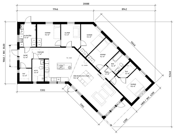 Svartvit ritning av husplanlösning för Vårgårdahus modell Sandvik med mått och rum.
