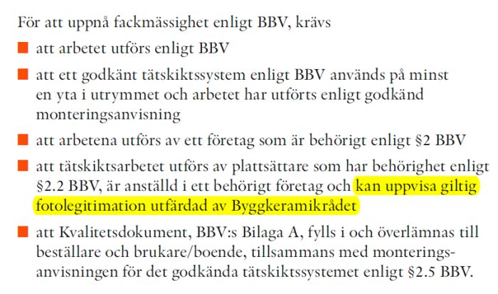 Utdrag ur BBV-regelverk med markerad text om krav på giltig fotolegitimation utfärdad av Byggkeramikrådet.