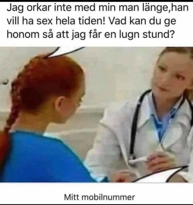 Två kvinnor i en iscensatt läkarmottagningsmiljö, en patient och en läkare, med humoristisk text.