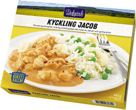 Förpackning av "Kyckling Jacob" med bild på rätten, ris, sås och gröna ärtor.