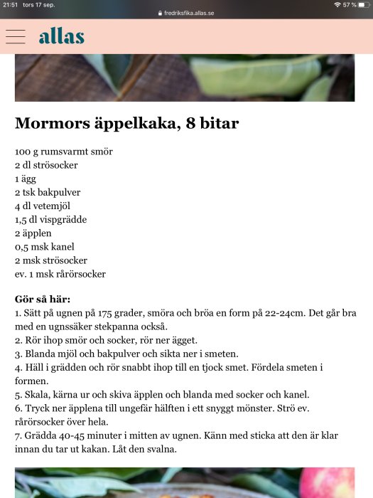 Recept på mormors äppelkaka med ingredienser och instruktioner på en webbsida.