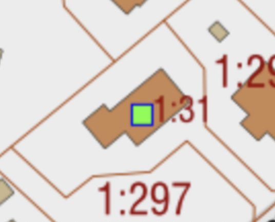 Utdrag ur en fastighetskarta som visar en tomt markerad med numret 1:31, avgränsad från intilliggande tomter.