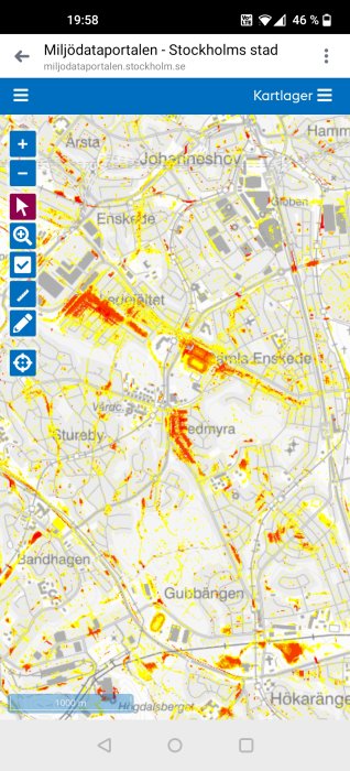 Kartbild över Stockholm från Miljödataportalen som visar områden med höga bullernivåer i rött och gult.