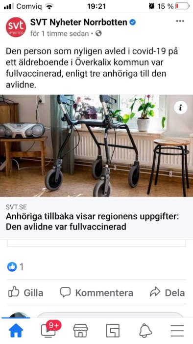 Skärmdump av nyhetsartikel på socialt nätverk med rollator i en inomhusmiljö.