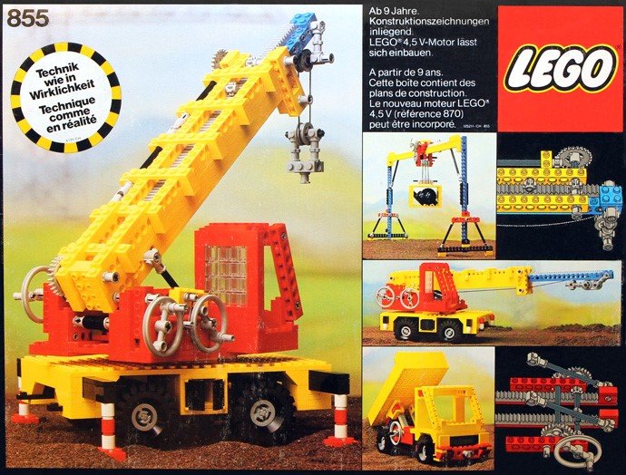 Vintage LEGO Technic kranmodell 855 med instruktionskollage och möjlighet att bygga flera konstruktioner.