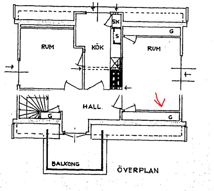 Ritning från 1942 med markerad vägg angiven med en röd pil för avlägsning för att skapa garderobsutrymme.