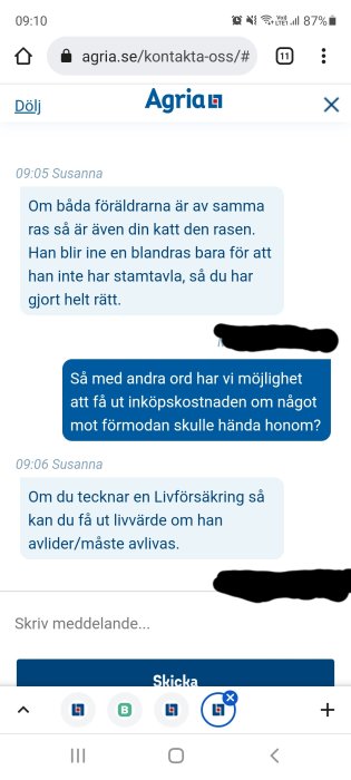 Skärmdump av en chattkonversation med Agria kundtjänst gällande kattförsäkring.