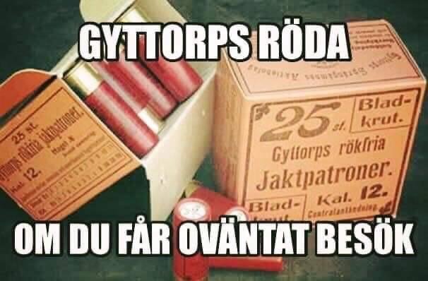 Gyttorps röda jaktammunition och tom ask med text "Om du får oväntat besök".