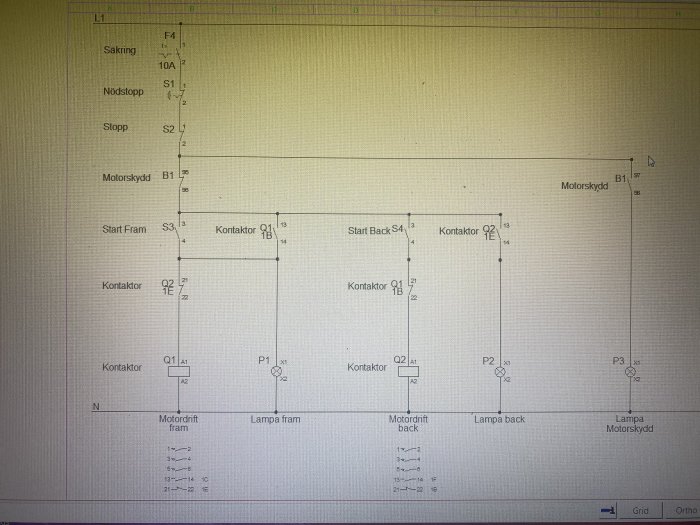 Elritning som visar styrkretsen för motor med start- och stoppfunktioner samt motorskydd.