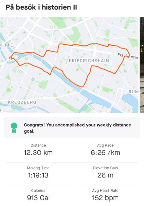 Skärmklipp av en löpsträcka på en karta och statistik: 12,3 km, tid 1:19:13, takt 6:26/km, 913 kalorier.