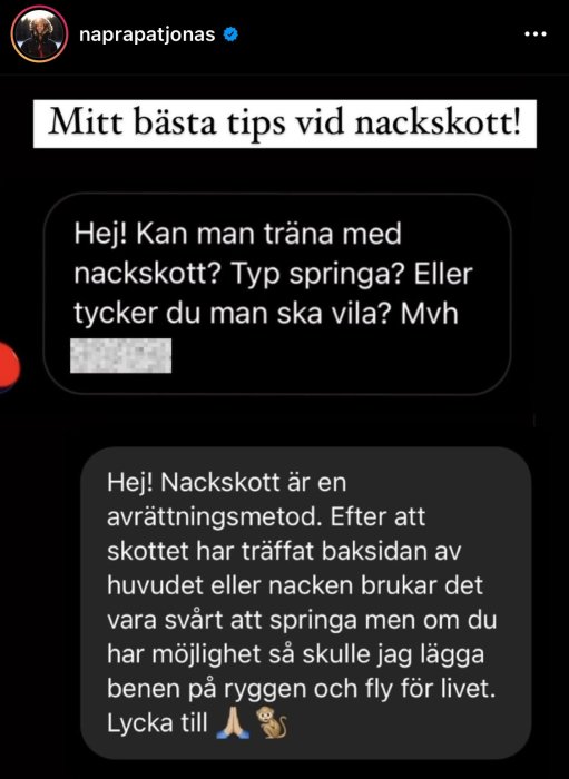 Skärmdump av ett foruminlägg med fråga om träning med nackskott och svarsinlägg med sarkastisk ton.