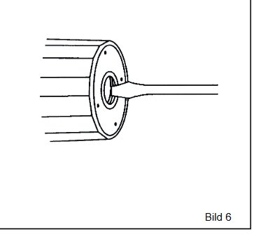 Schematisk teckning av en cirkulationspump i sektion, med potentiell blockering markerad.