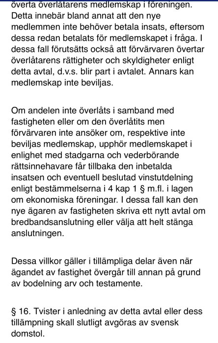 Skärmdump med text från avtal som diskuterar medlemskap, betalningar, och villkor vid ägarbyte av fastighet.