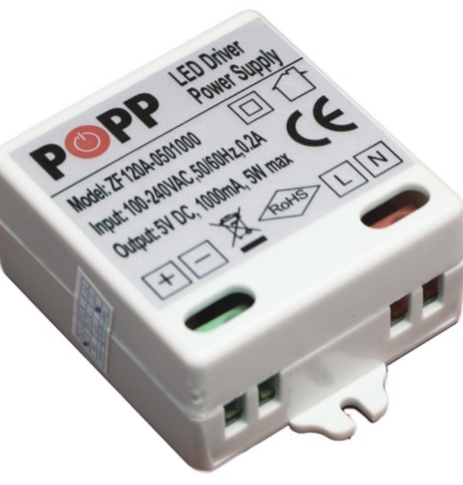 LED-drivare från POPP med specifikationer för att konvertera 220 V AC till 5 V DC.