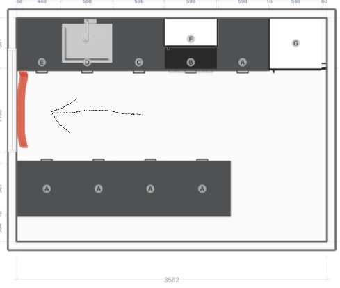 Planritning över ett kök med markering där ett element är i vägen för renoveringen.