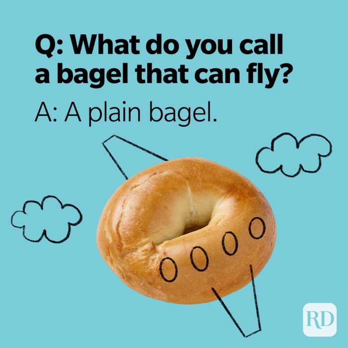 Illustration av en bagel som flyger med vits om "plain bagel," omgiven av moln på blå bakgrund.