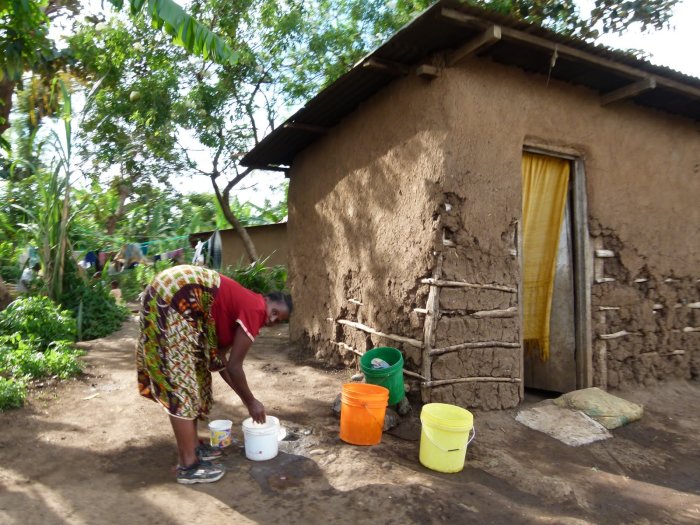 AFRICA Typical house made of cow dung.JPG