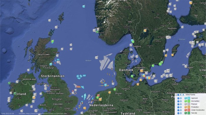 Karta som visar havsbaserad vindkraft i Europa med symboler för planeringsstatus: grått (planering), blått (godkänd), rött (bygge), orange (drift).