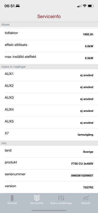 Skärmdump av värmepumps serviceinformation med tidsfaktor, inställd effekt och produktinformation.