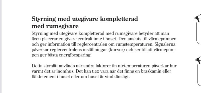 Text från en manual som beskriver styrning med utegivare kompletterad med rumsgivare för optimerad värmepumpsdrift.