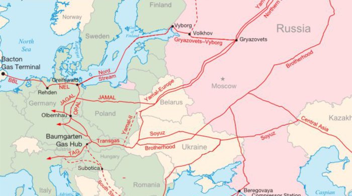 Karta över gasledningar från Ryssland till Europa inklusive Nord Stream och rutter via Belarus och Ukraina.